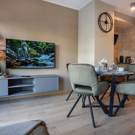 Jezyk-exclusive Free Parking Apartment